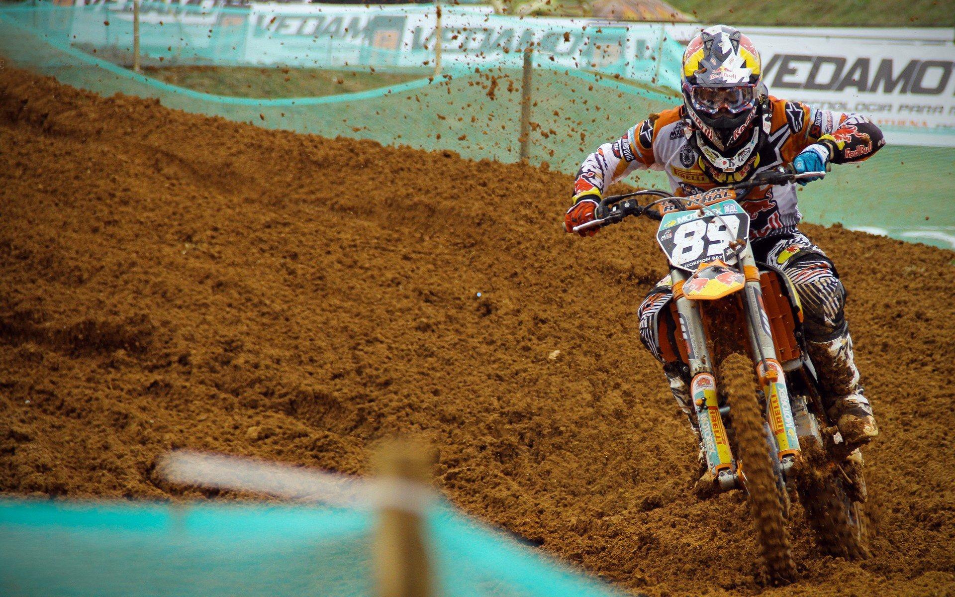 PG|霍伊伦坦承C罗为终极偶像，心态蜕变见证成长之路